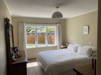 9 Woodstock Terrace, Tawa