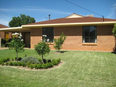 34 Mumford Crescent, Dubbo