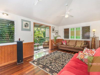 11 Townsend Street, Mysterton