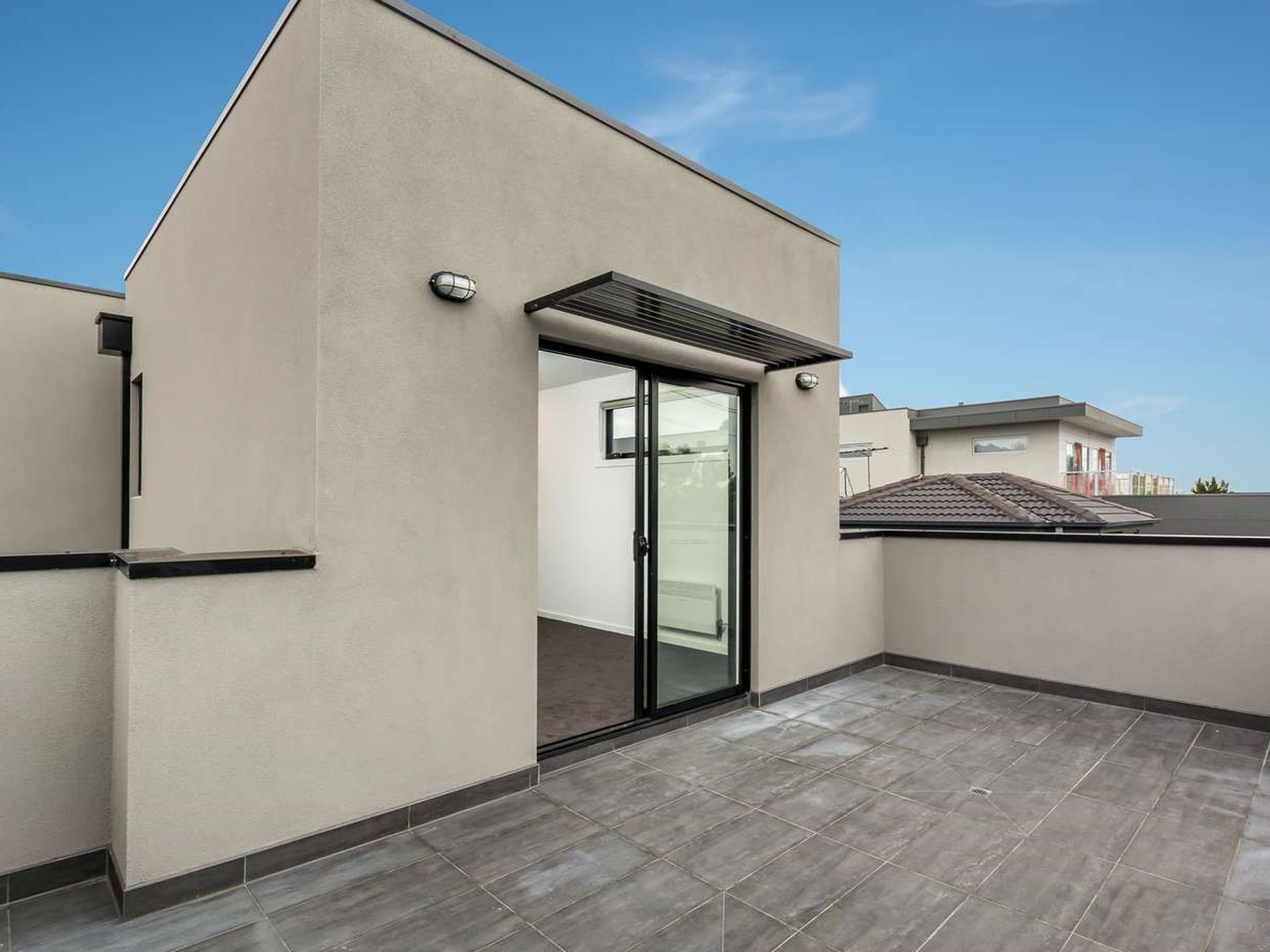 1 / 6 Hudson Street, Coburg