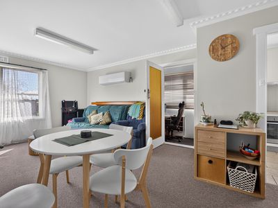 2 Victoria Street, George Town
