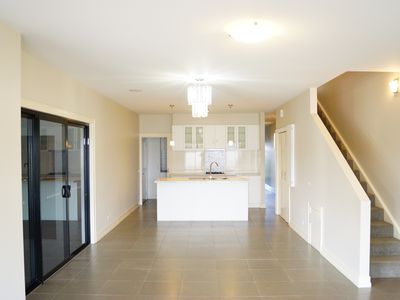 16 Stawell Road, Horsham