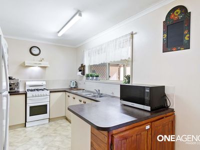 28 Vanda Street, Urangan