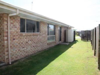 22 Santa Maria Avenue, Urraween
