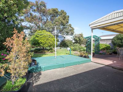 4 Comet Avenue, Netley