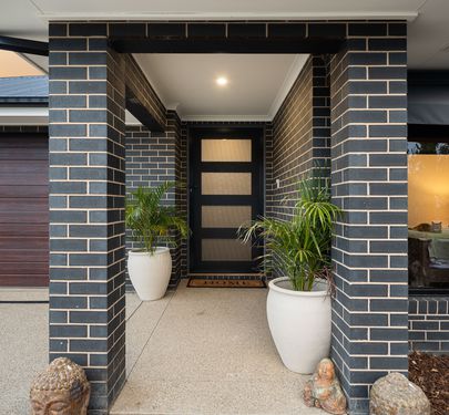 20 Hampshire Boulevard, Leneva