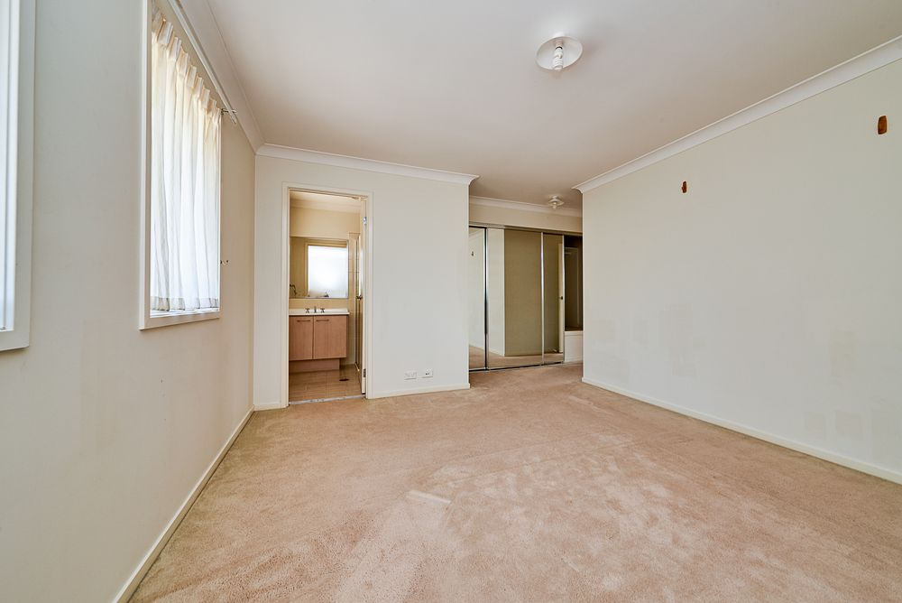2 / 23 Parkwood Road, Holsworthy