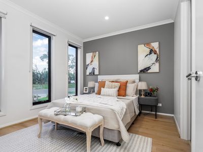 23 Winnows Street, Officer