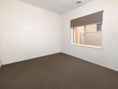 5 SEXTON PLACE, Wodonga