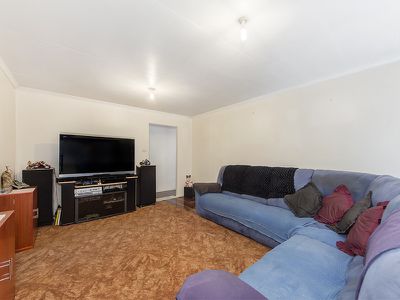 14 Mornington Crescent, One Mile