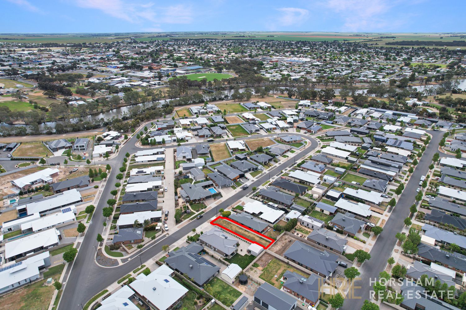 1/10 Dellar Crescent, Horsham