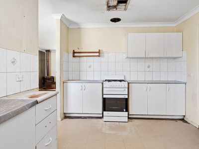 22 Phoenix Place, South Kalgoorlie