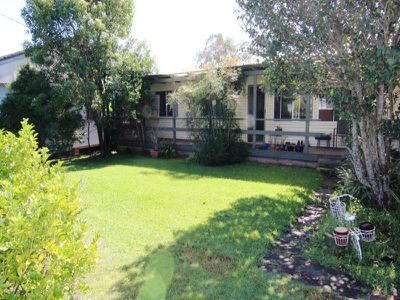 79 Lake Street, Forster