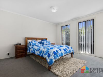 4 Hollows Circuit, Tarneit