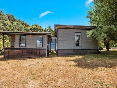91 Cherokee Road, Kerrie