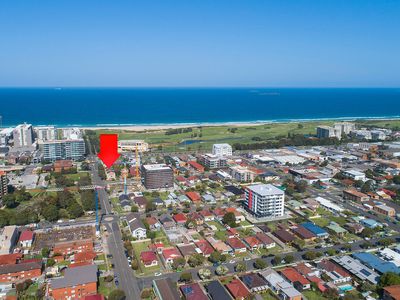 4 / 13 Bank Street, Wollongong
