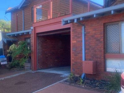 2/52 Hastings Street, Scarborough