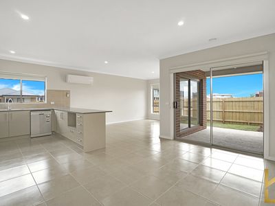 1 Willsher Walk, Wyndham Vale
