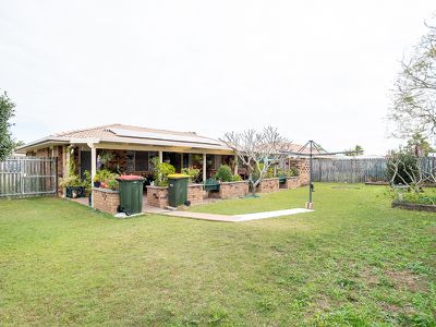 102 Snapper Street, Kawungan