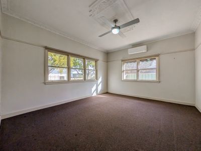 4 Whittaker Street, Swan Hill