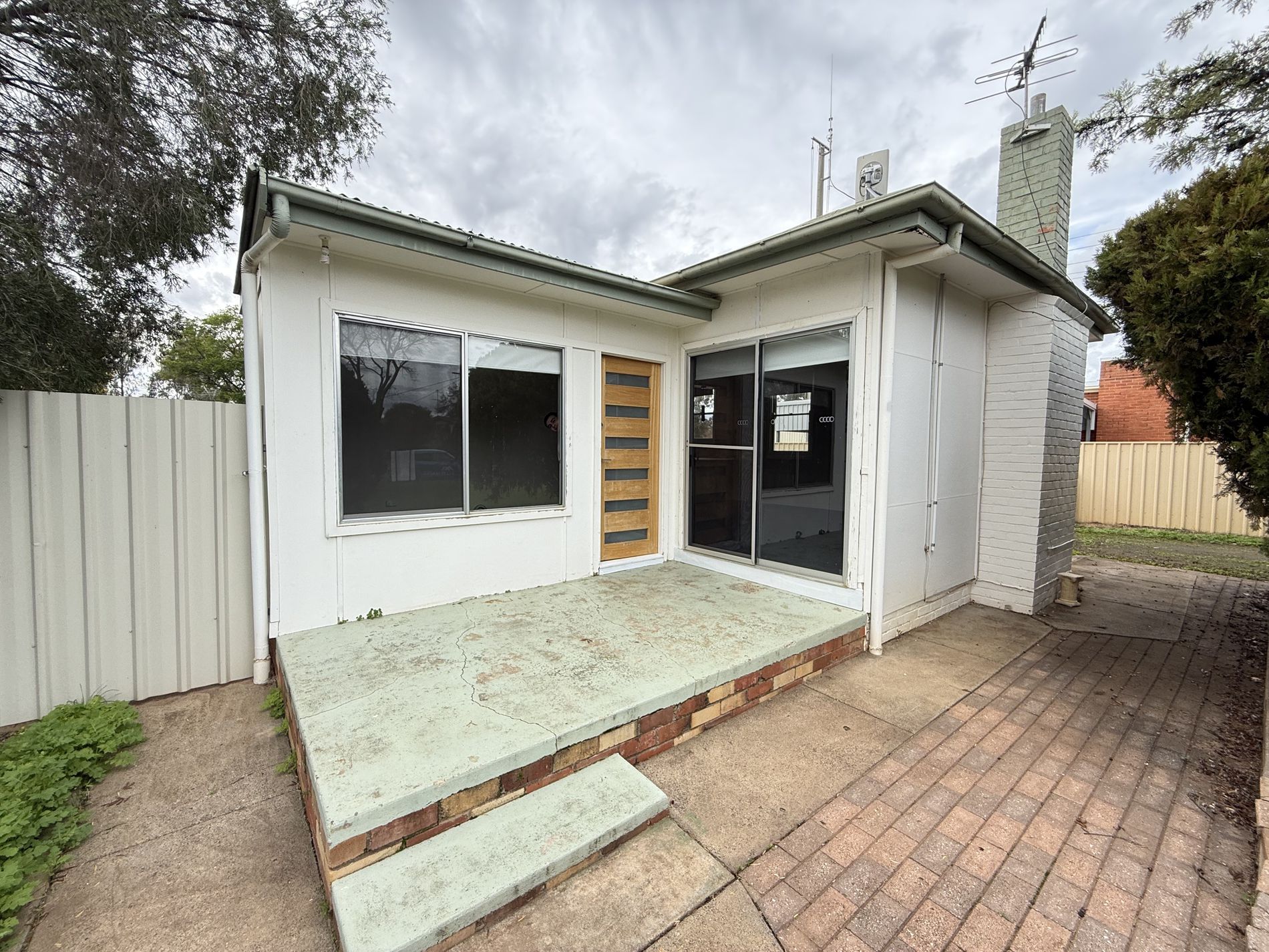 7 South Avenue, Yenda