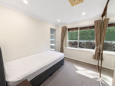 127 KOLOONA AVENUE, Mount Keira