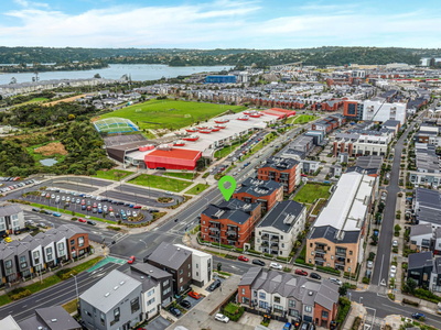 204 / 75 Hobsonville Point Road, Hobsonville