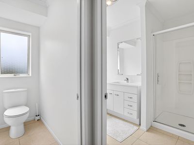 1014 South Head Road, South Head, Helensville