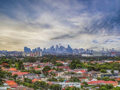 1405 / 5 Rockdale Plaza Drive, Rockdale