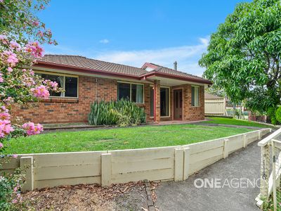 1 / 47 Tartarian Crescent, Bomaderry