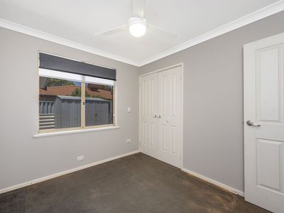 8 Canterbury Mews, Port Kennedy