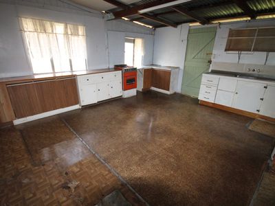 24 ANNE STREET, Charters Towers City