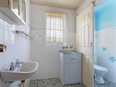 4 / 32 Hoskins Avenue, Kemblawarra