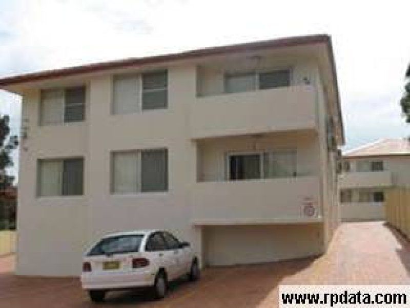 6 / 51 First Avenue, Campsie
