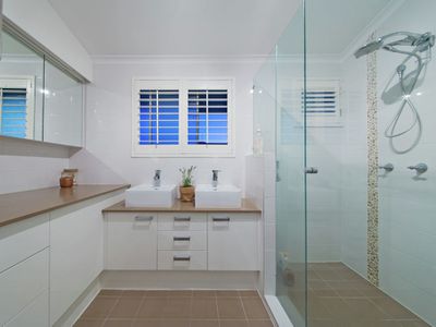 29 Greta Street, Manly West