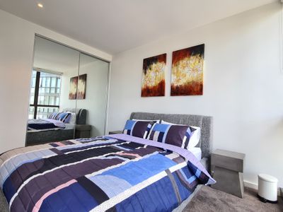 1609S / 889 Collins Street, Docklands