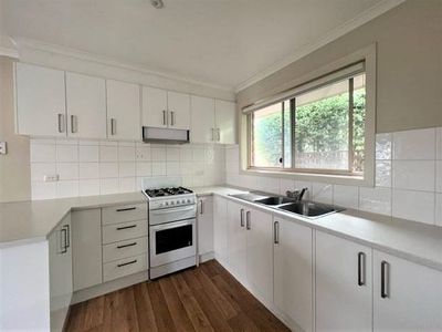 2 / 58 Candover Street, Geelong West