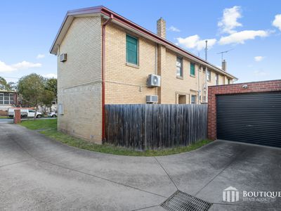 10 Pittosporum Grove, Doveton