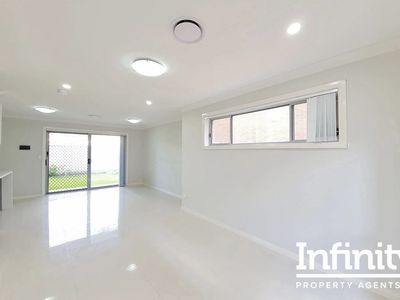 14 LOVAGE GLADE, Rooty Hill