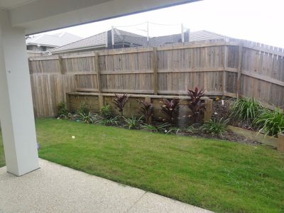 2 / 12 Gumtree Crescent, Upper Coomera
