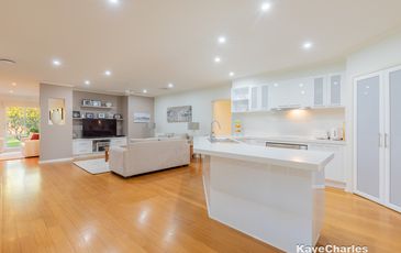 14 Valley Drive, Beaconsfield Upper