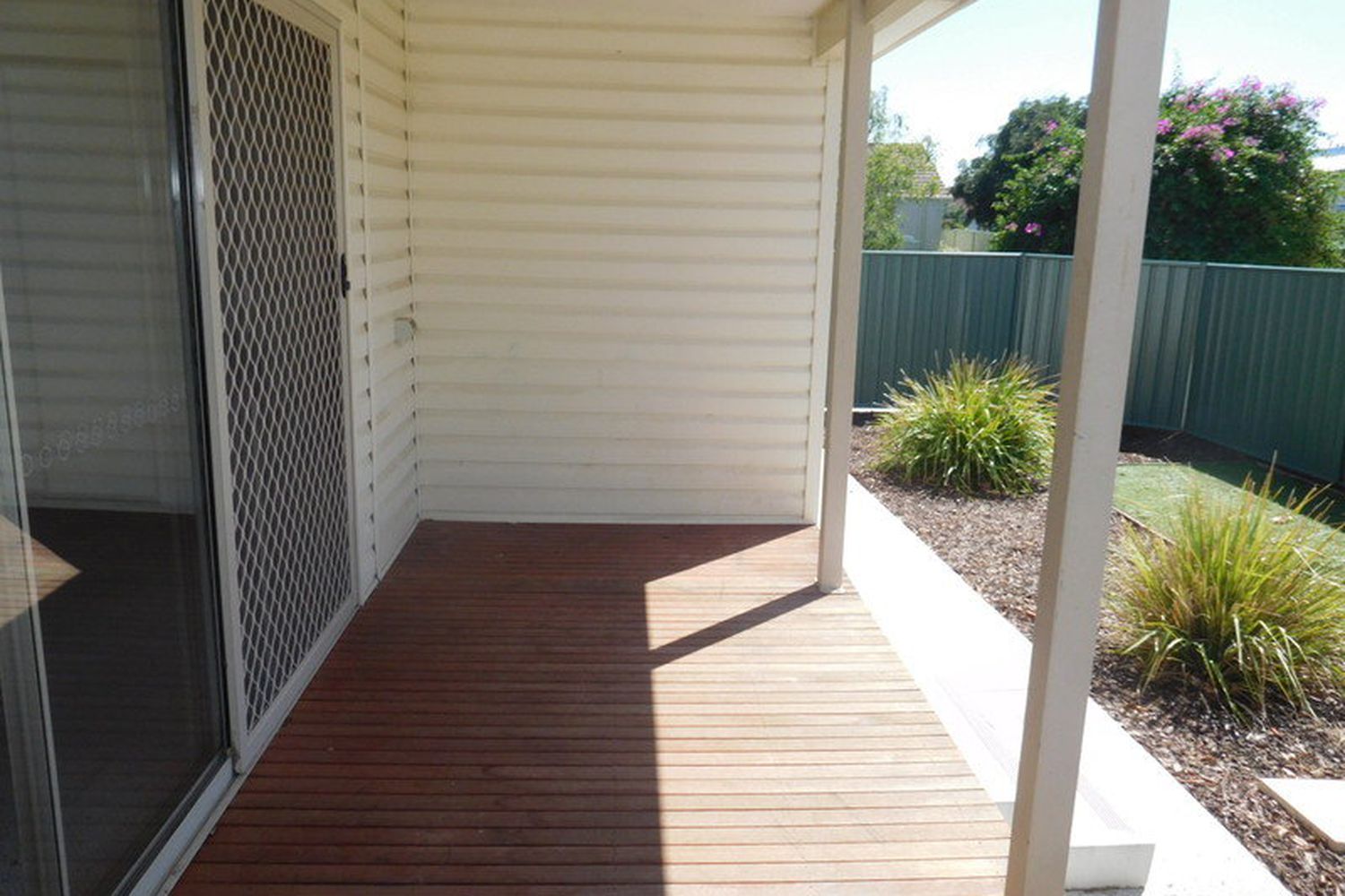 1 / 26 Philip Street, Horsham