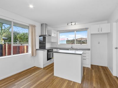 2 / 9c Lydbury Place, Parklands