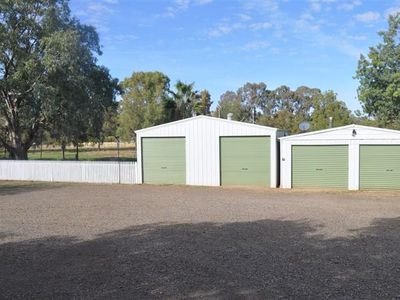 7-11 Windsor Street, Forbes