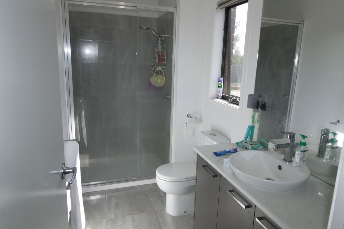 8 Kerry Court, Mansfield