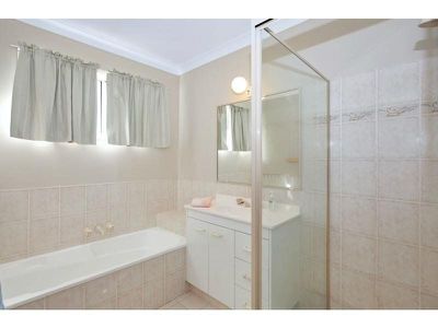 7 / 44 Tait Street, Tewantin