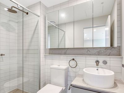 305a / 9-11 Martin Street, Heidelberg