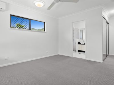 4 Manoi Close, Bentley Park