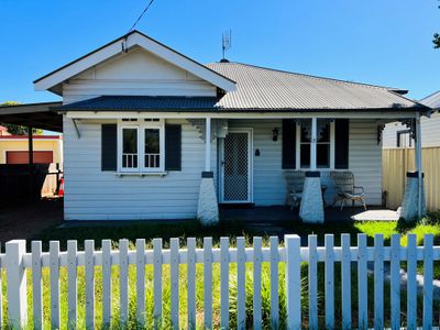 8 Tamworth Street, Dubbo