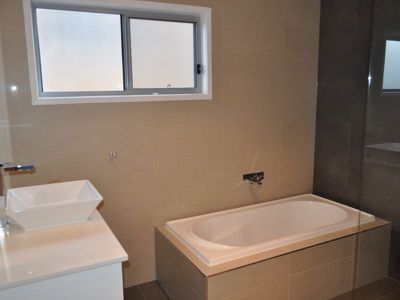 2 / 40 Bob Barnard Drive, Tugun